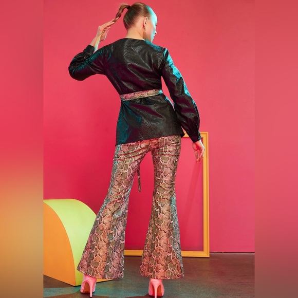 SHEIN Jackets & Blazers - NWT SHEIN X D.A.Z.H.E Snakeskin Embossed Belted Faux Leather Black Jacket 10 $28